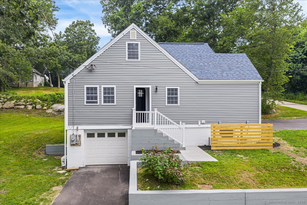18 Burdick Lane