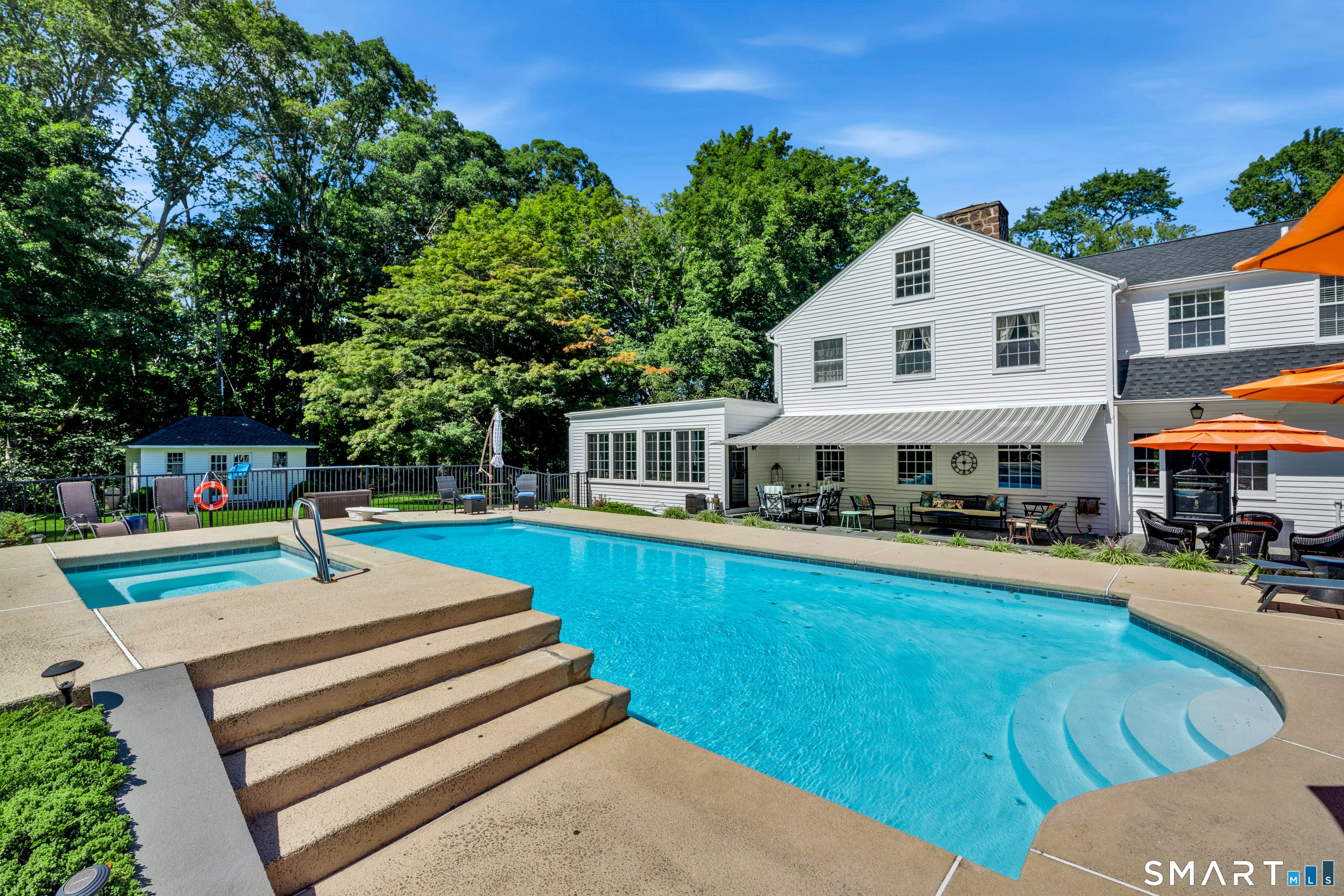 40 Brookhills Road