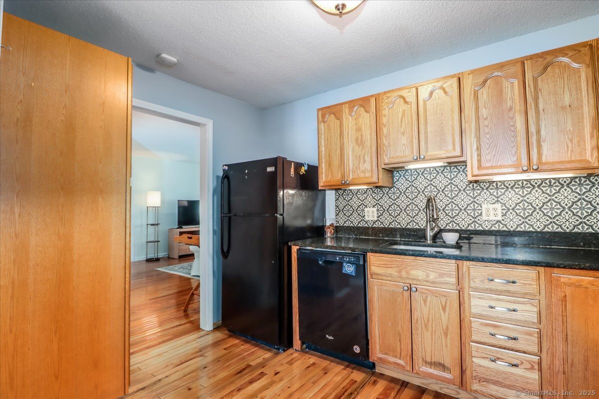 124 Deer Hill Avenue #A19, Danbury, Connecticut image 13
