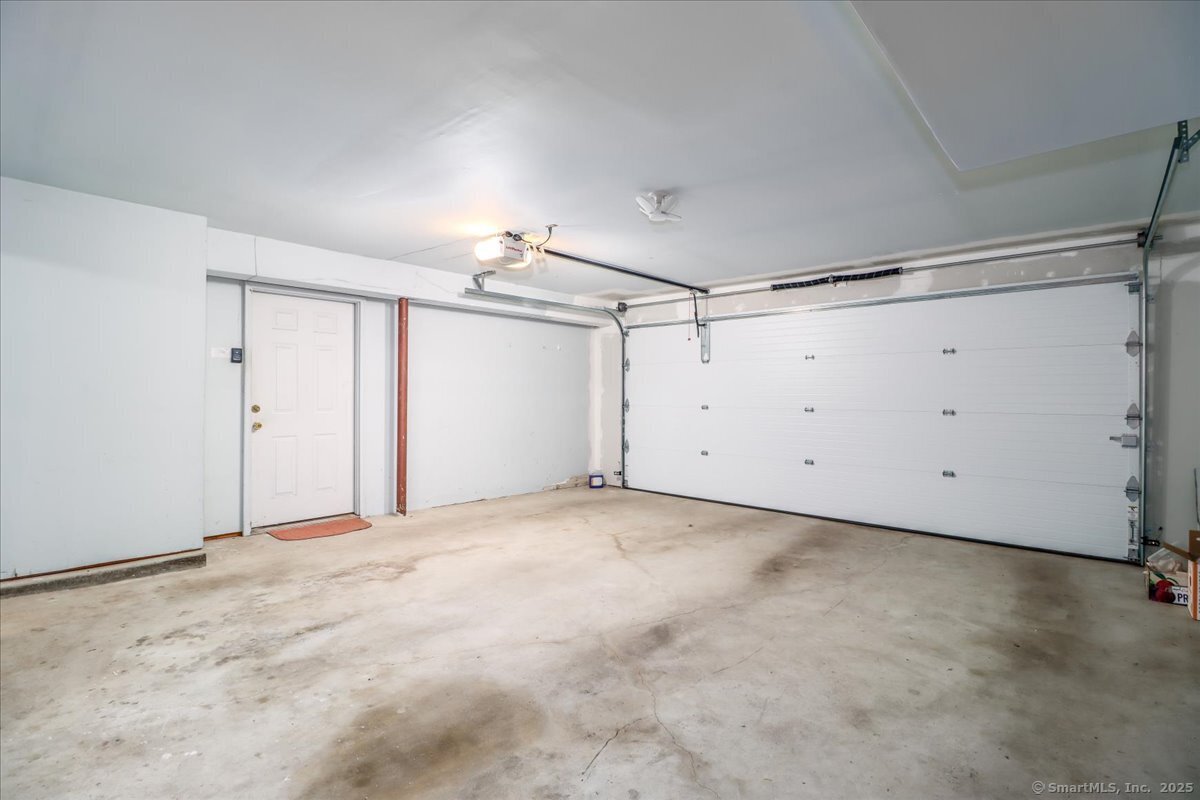 124 Deer Hill Avenue #A19, Danbury, Connecticut image 22