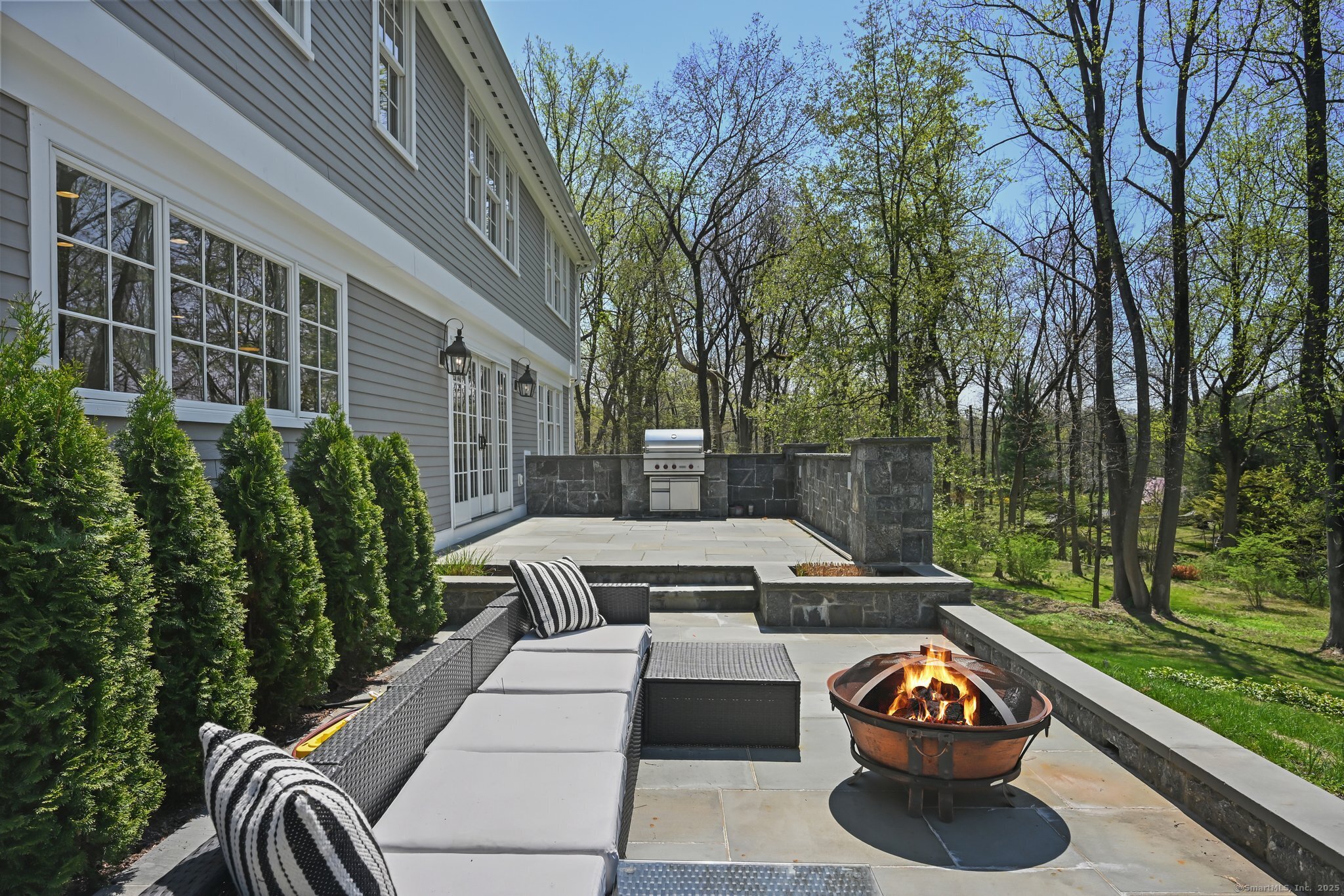 33 Cliffdale Road, Greenwich, Connecticut image 33