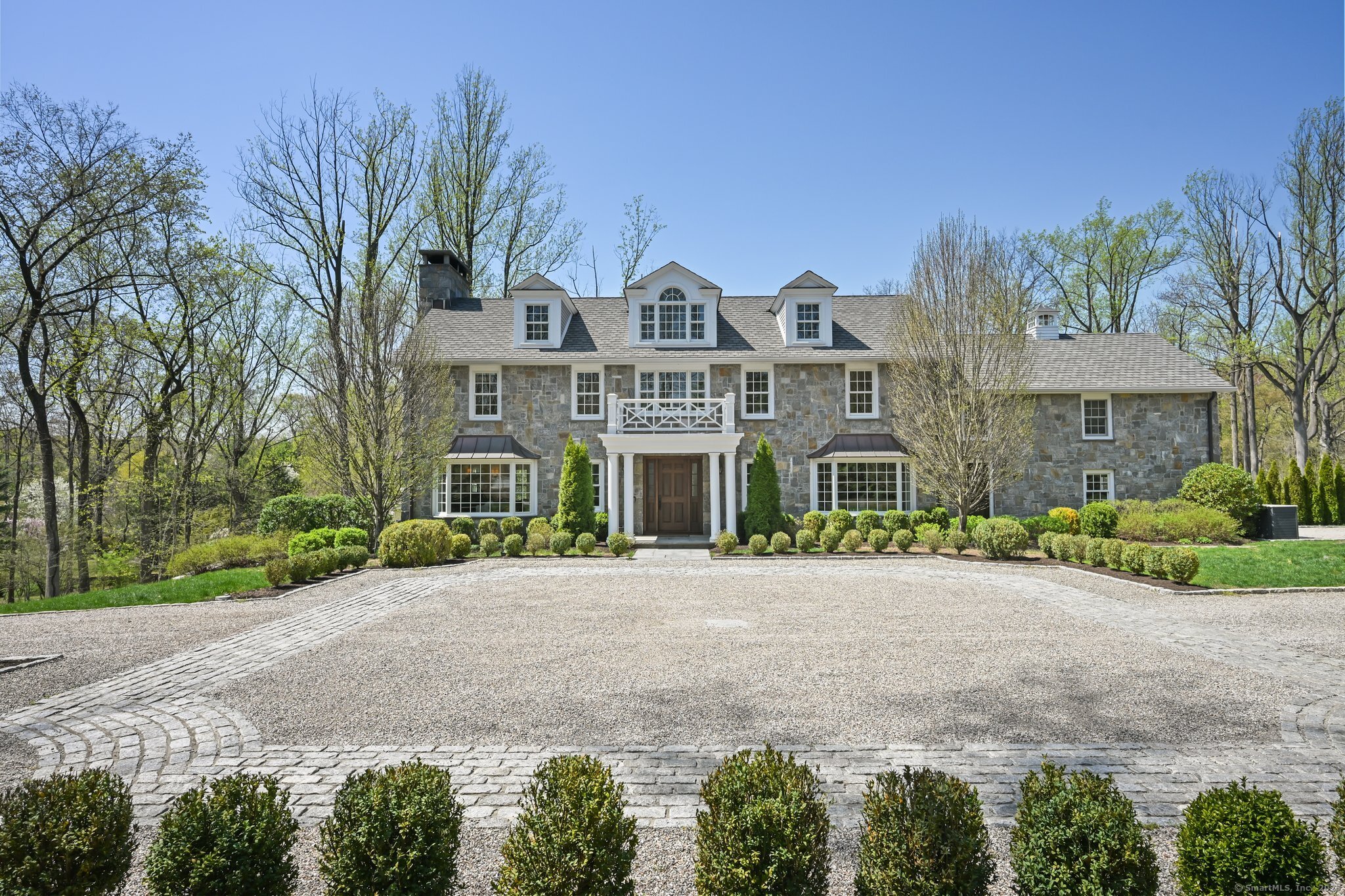 33 Cliffdale Road, Greenwich, Connecticut image 1