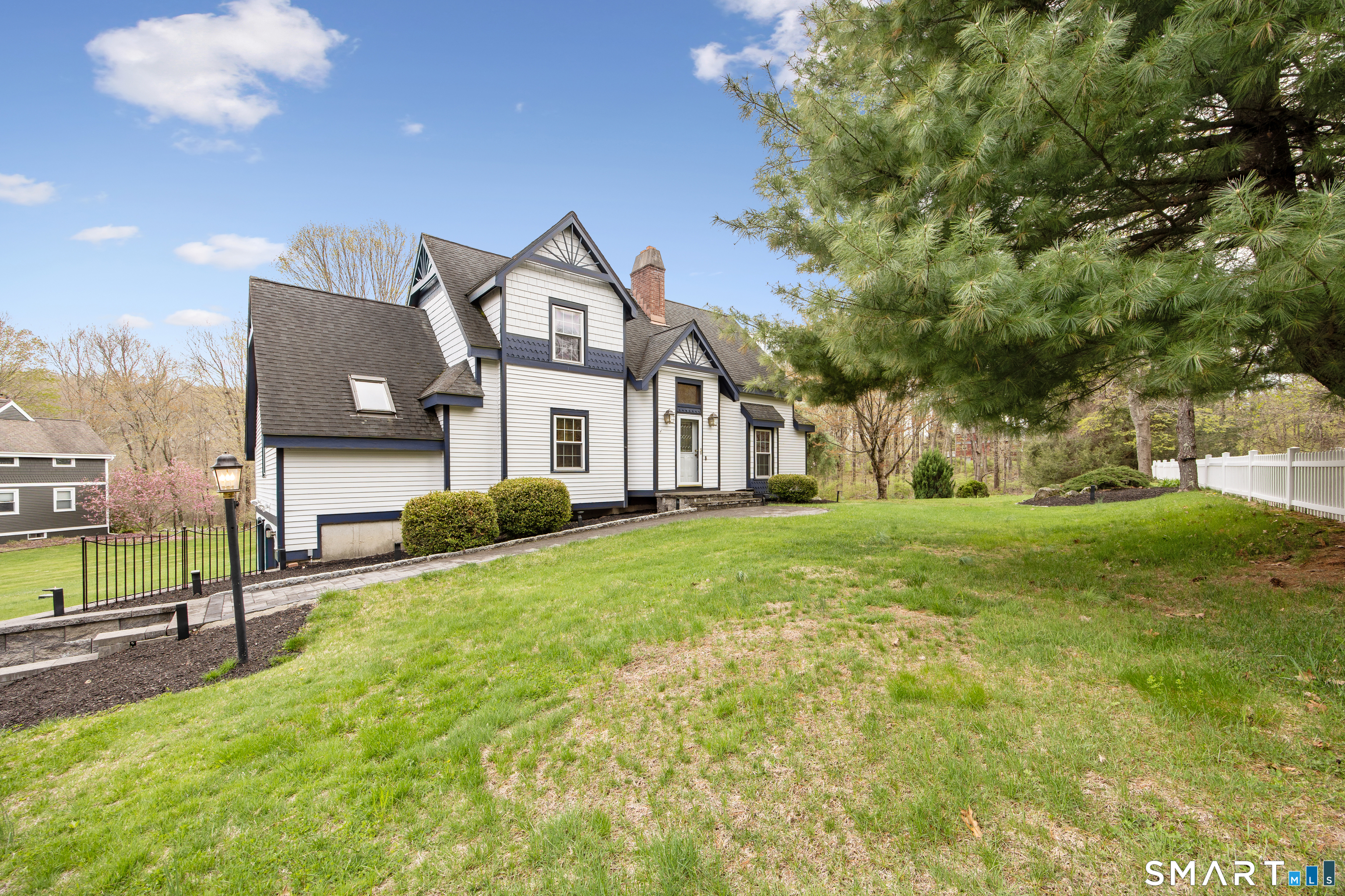 105 Quaker Farms Road
