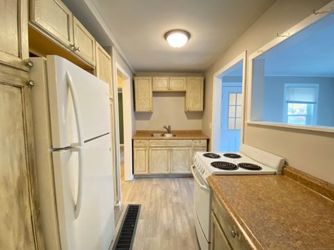 Tiny photo for 156 Lincoln Avenue, Winchester, CT 06098 (MLS # 24135385)