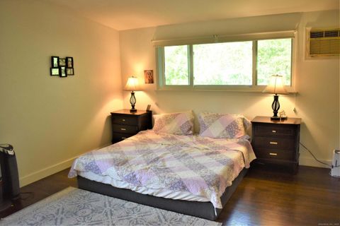 Tiny photo for 4 Split Timber Place, Greenwich, CT 06878 (MLS # 24142220)