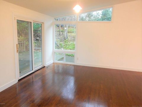 Tiny photo for 4 Split Timber Place, Greenwich, CT 06878 (MLS # 24142220)