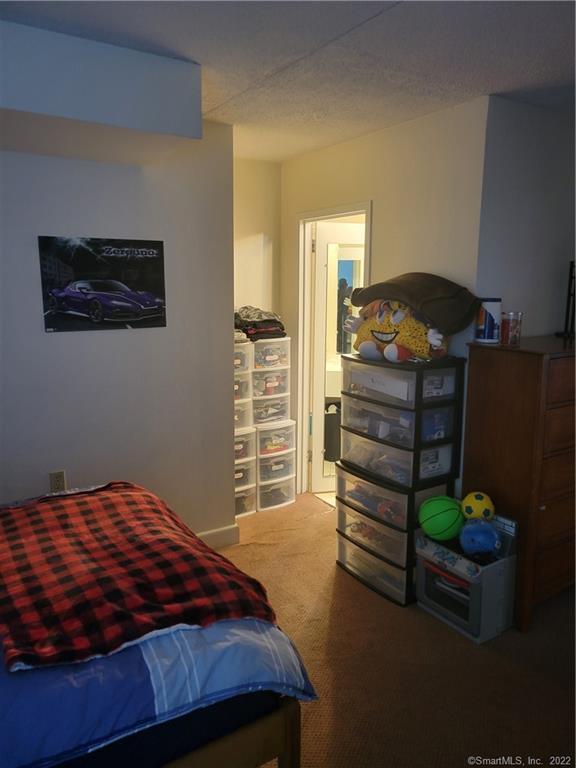 Stamford, Connecticut 06902, United States, 2 Bedrooms Bedrooms, ,2 BathroomsBathrooms,Residential,Active,238672