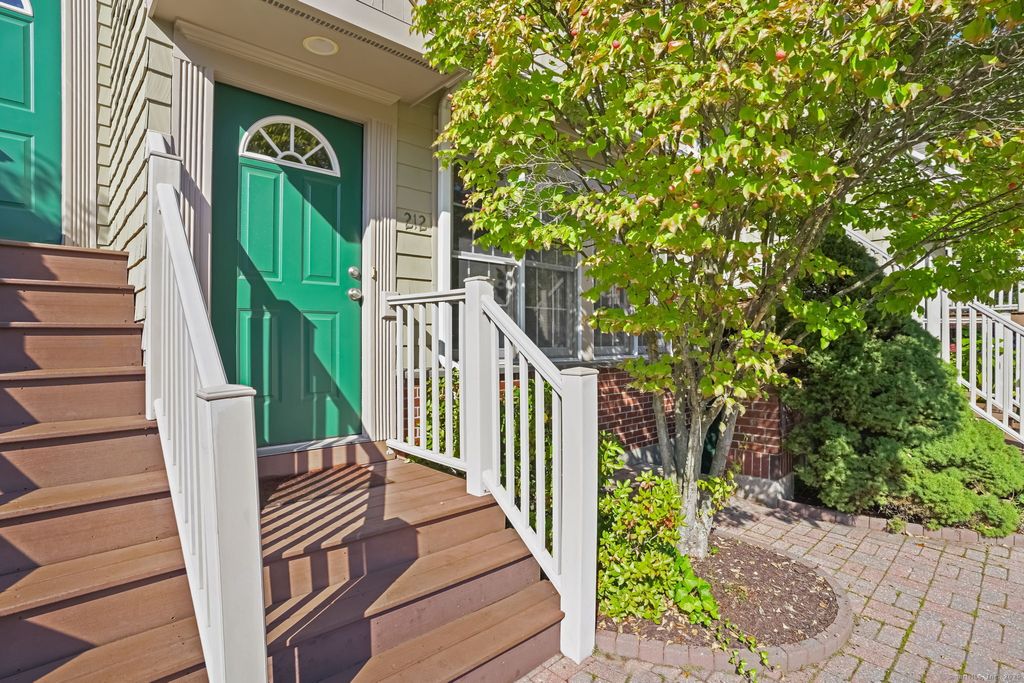 Photo of 79 Locust Avenue #APT 212, New Canaan, CT 06840 (MLS # 24132127)