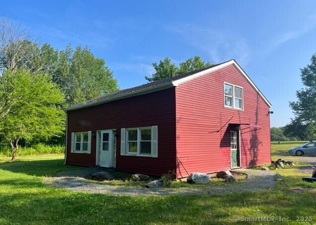 Rental Property at Tolland Turnpike B, Willington, Connecticut - Bedrooms: 3 
Bathrooms: 2 
Rooms: 5  - $2,500 MO.