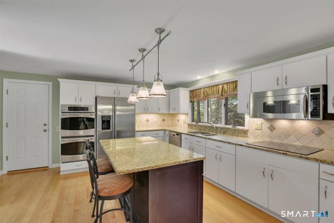 Tiny photo for 2 Cricket Lane, Simsbury, CT 06070 (MLS # 24178084)