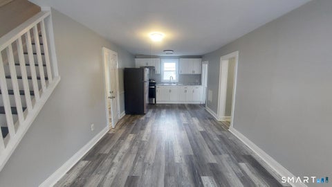 Multifamily For Rent - 31 William Street #2<br/> Fairfield County, Danbury, CT 06810