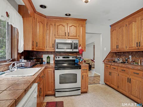 Tiny photo for 9 Old Country Road, Oxford, CT 06478 (MLS # 24185963)