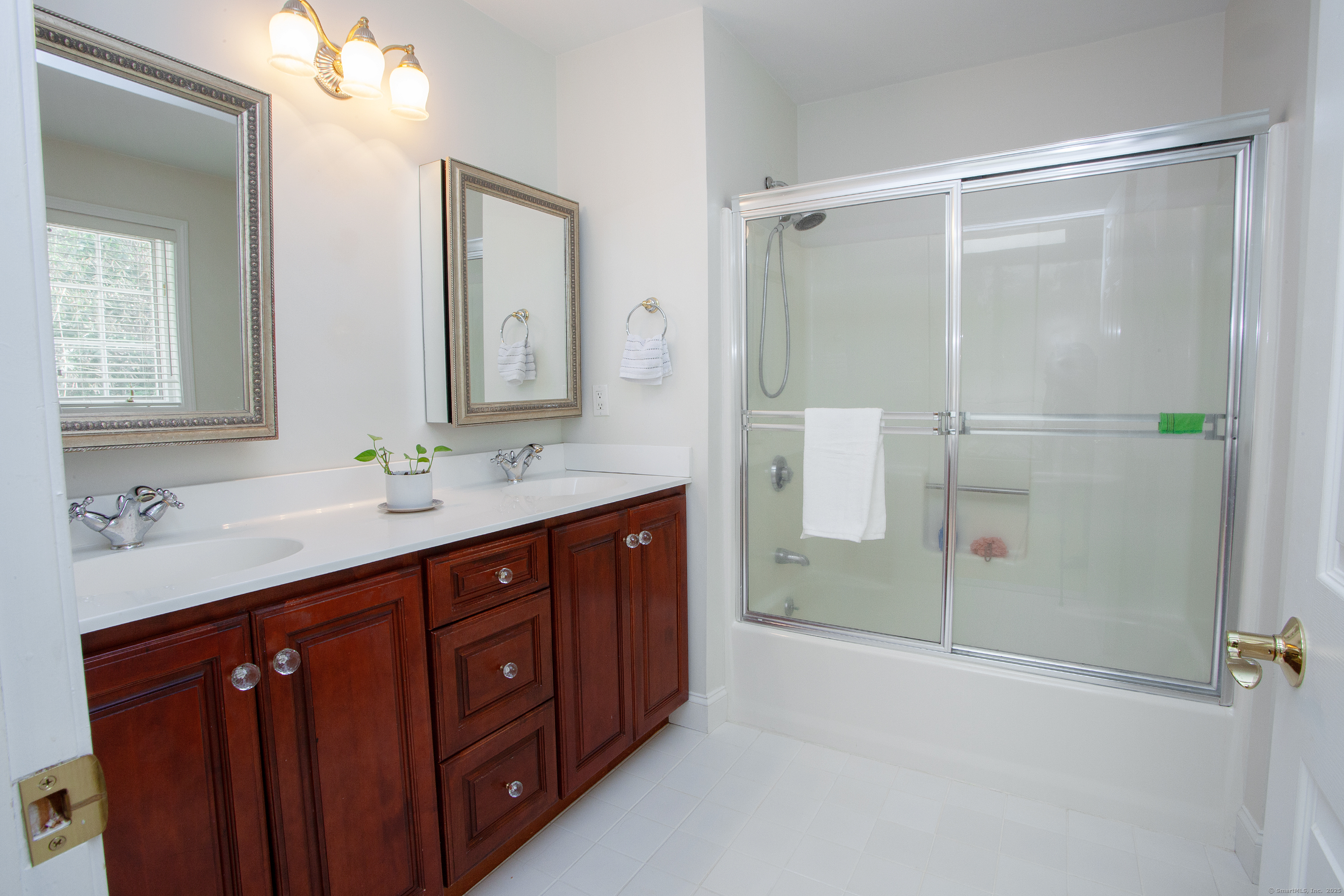 128 Winterbourne Lane #128, Canton, Connecticut image 14
