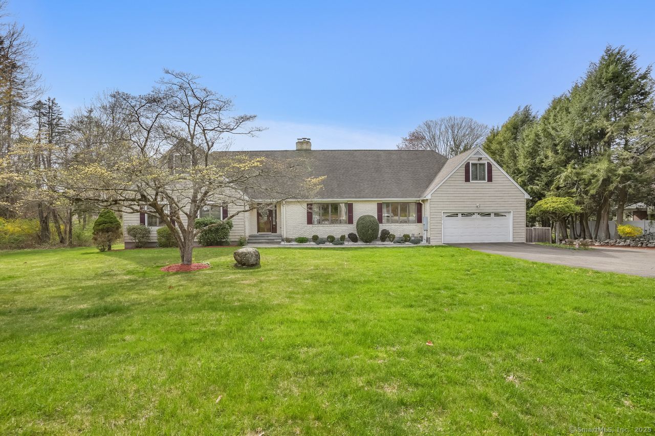 Property for Sale at Teller Road, Monroe, Connecticut - Bedrooms: 3 
Bathrooms: 3 
Rooms: 7  - $775,000