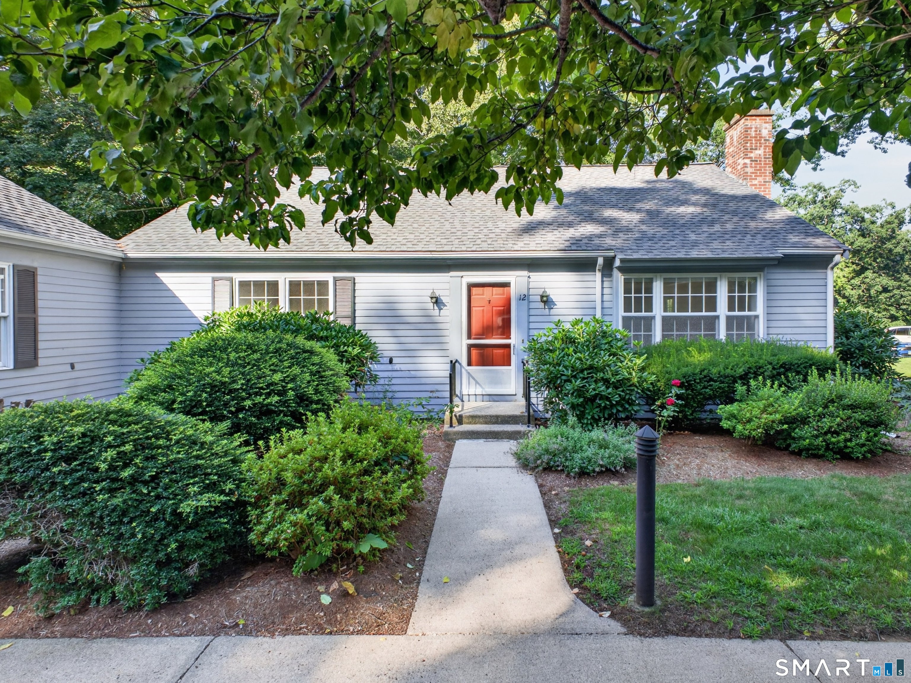 12 Essex Lane 12