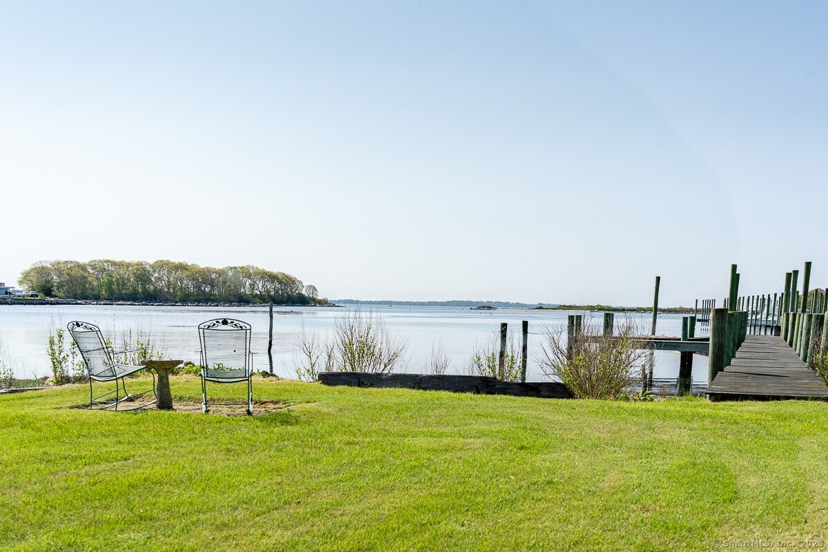 49 Bayberry Lane