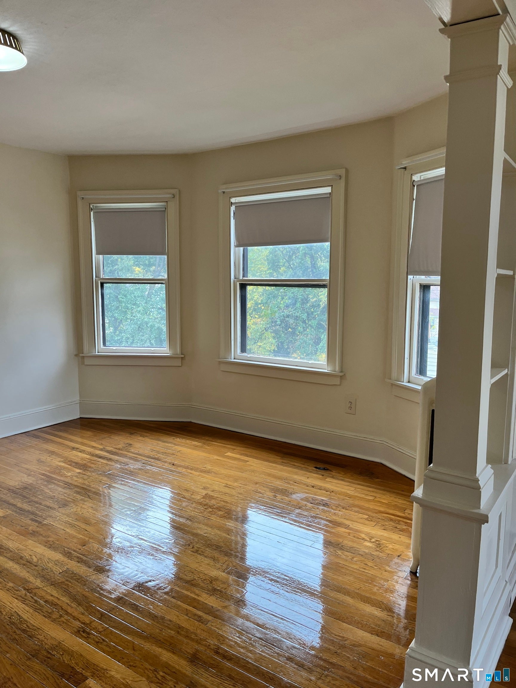 53 Rhodes Street 3rd Floor