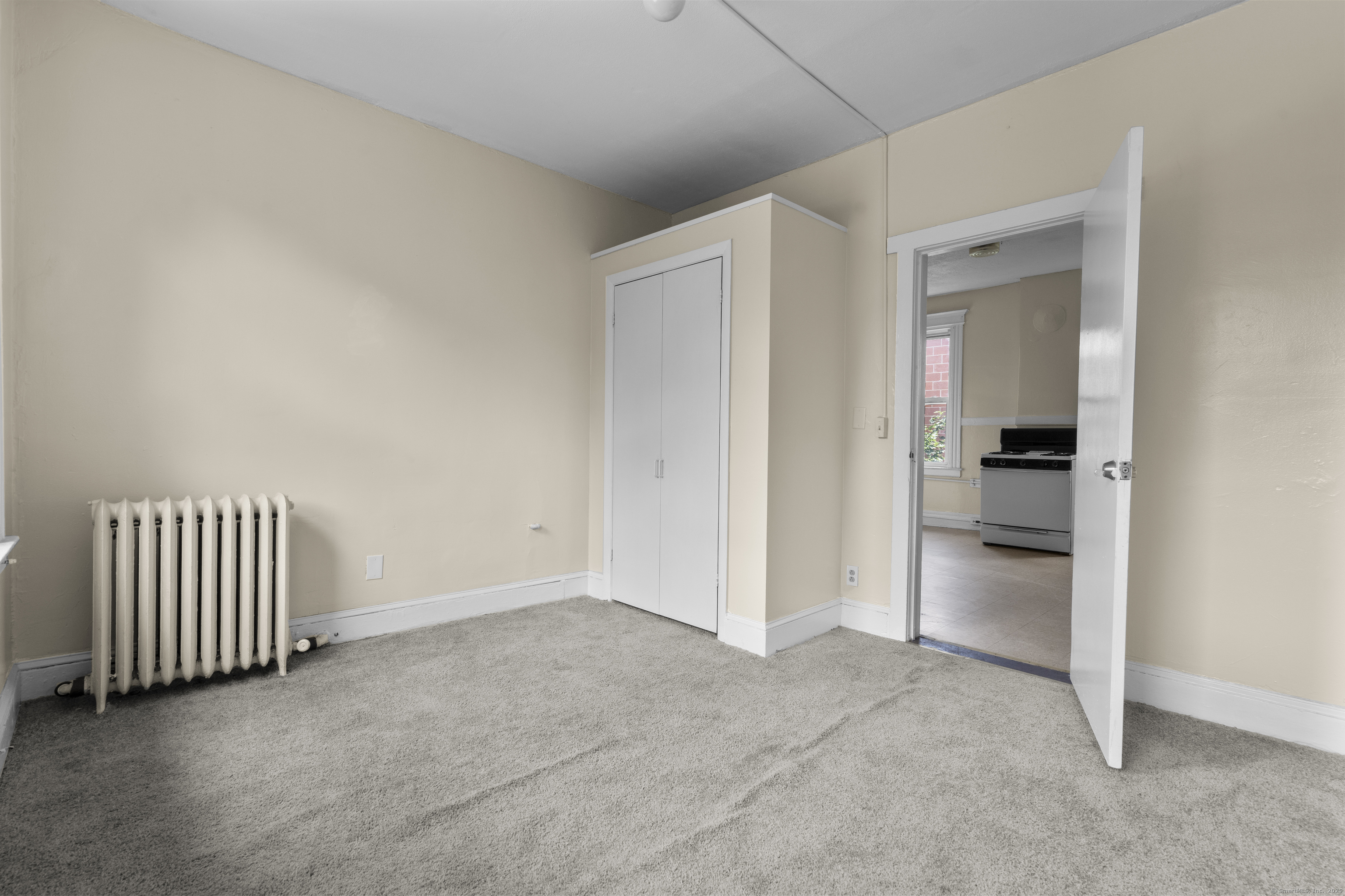 Hartford, Connecticut 06120, United States, 5 Bedrooms Bedrooms, ,2 BathroomsBathrooms,Residential,Active,157063