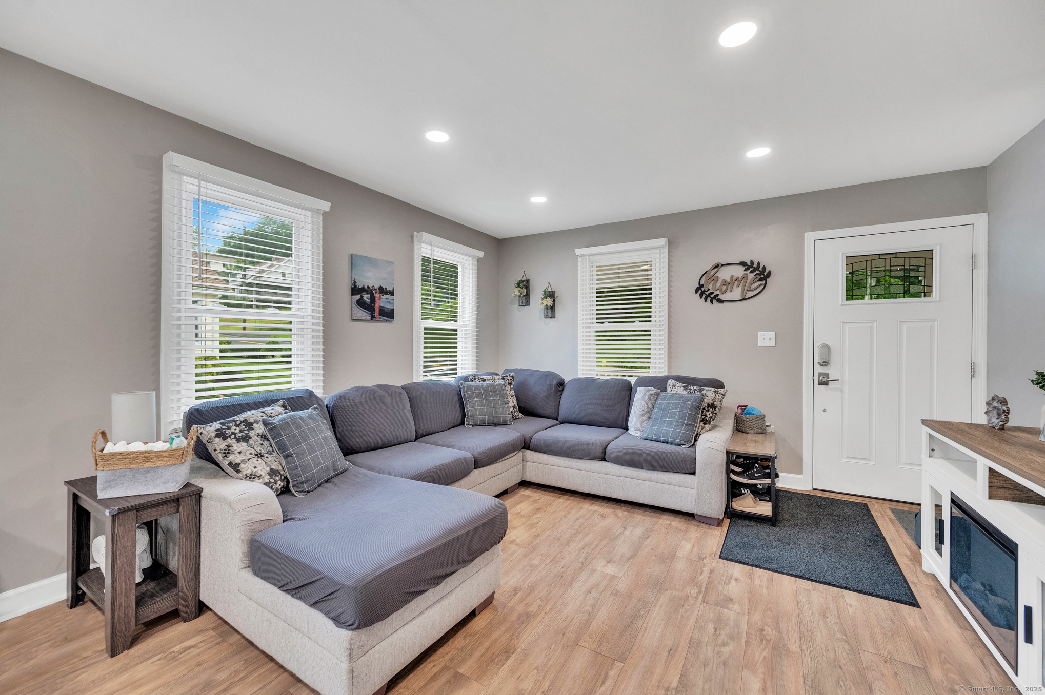 70 Sunnyside Avenue