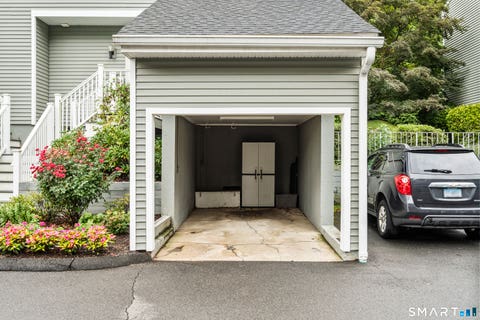 Tiny photo for 13 Glen Ridge #13, Wilton, CT 06897 (MLS # 24192946)