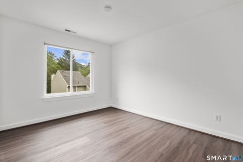 Tiny photo for 13 Glen Ridge #13, Wilton, CT 06897 (MLS # 24192946)