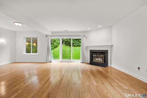 Tiny photo for 13 Glen Ridge #13, Wilton, CT 06897 (MLS # 24192946)