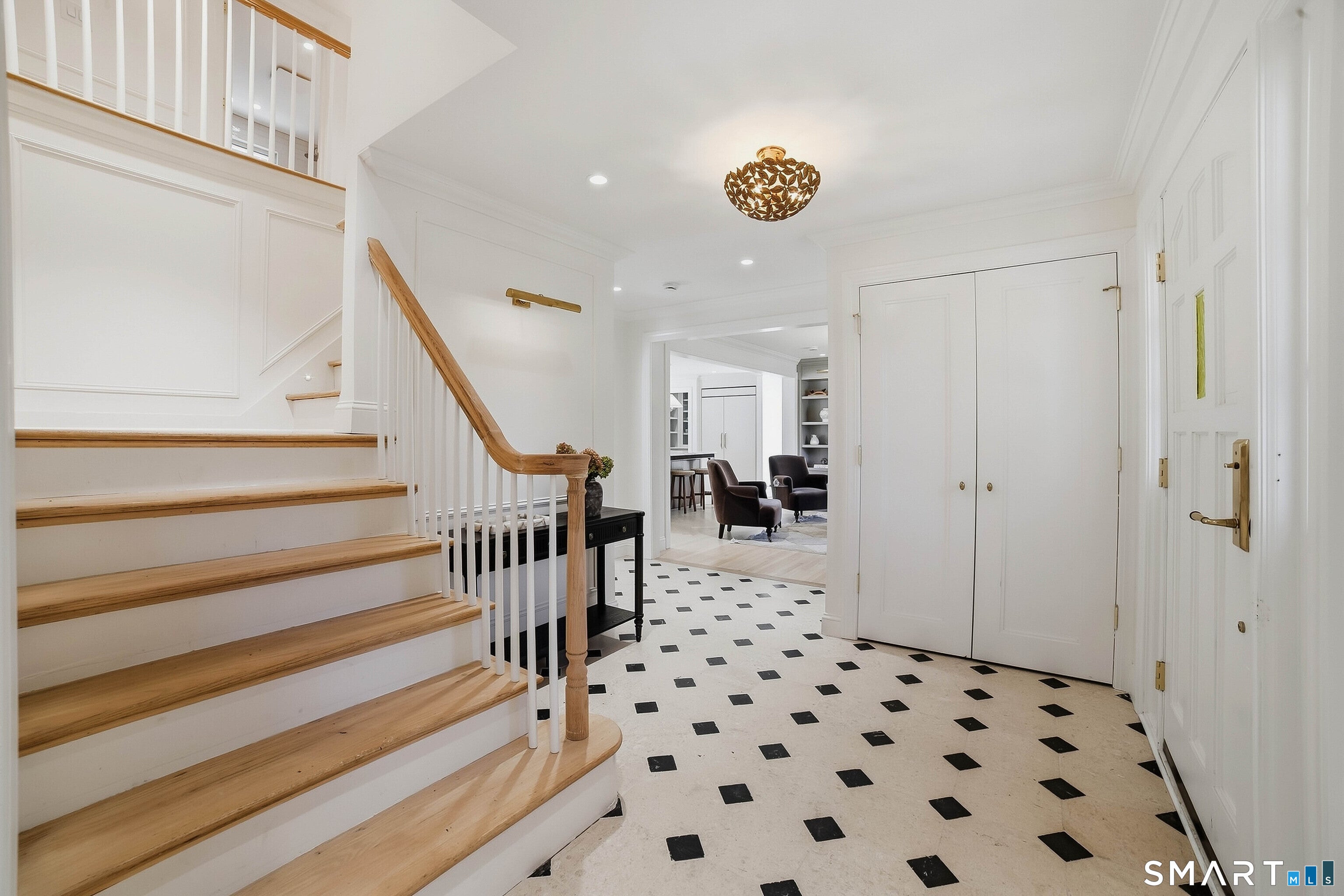 855 Prospect Street