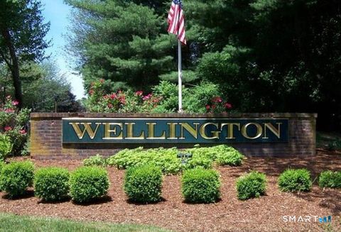 Photo of 104 Wellington Drive #104, Farmington, CT 06032 (MLS # 24176127)