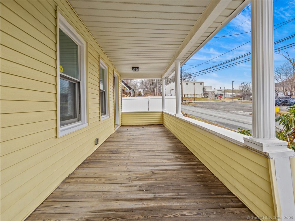 294 Maple Avenue, Montville, Connecticut image 3