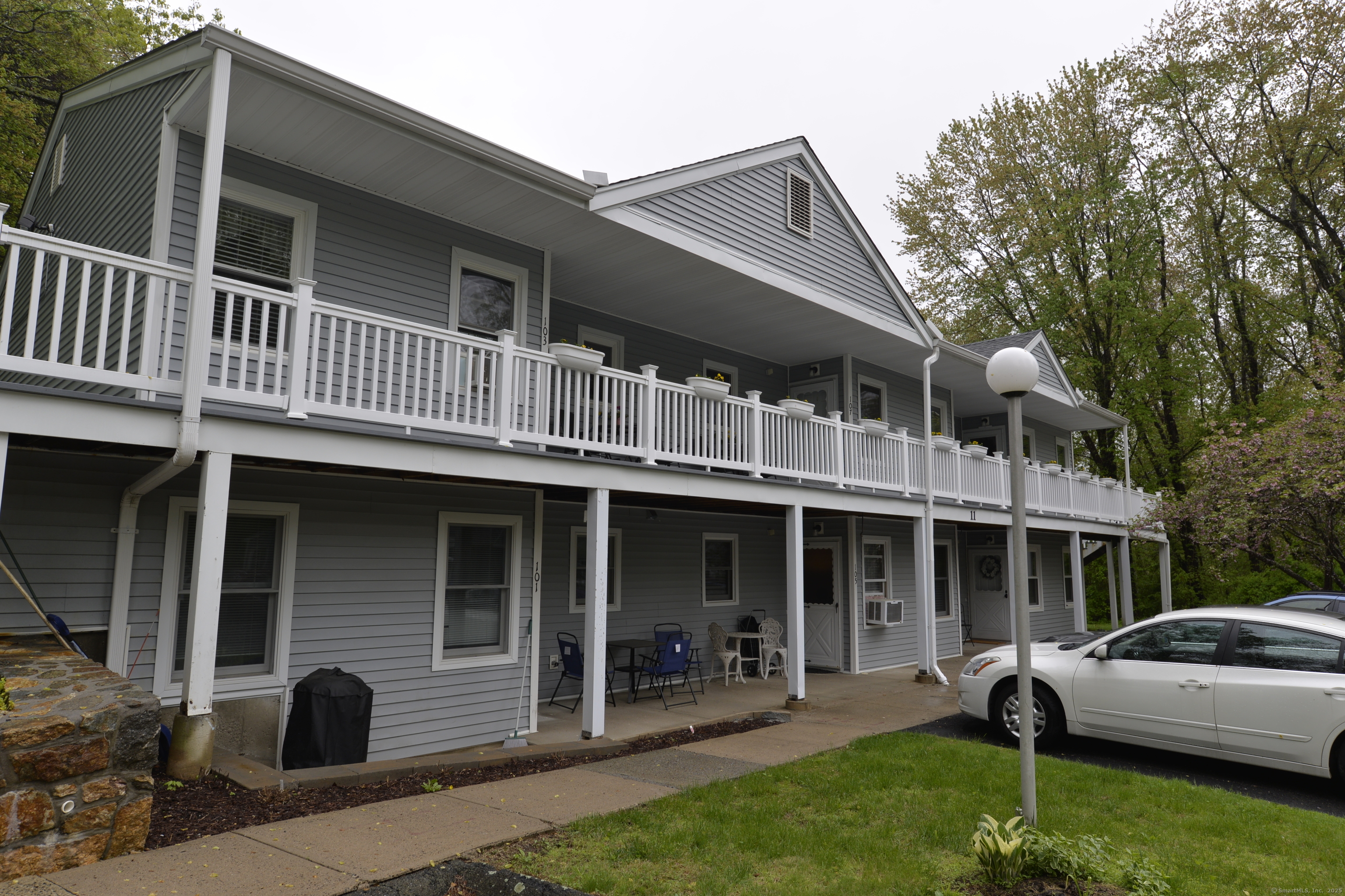 Property for Sale at Hidden Knolls Circle 107, Monroe, Connecticut - Bedrooms: 1 
Bathrooms: 1 
Rooms: 3  - $230,000
