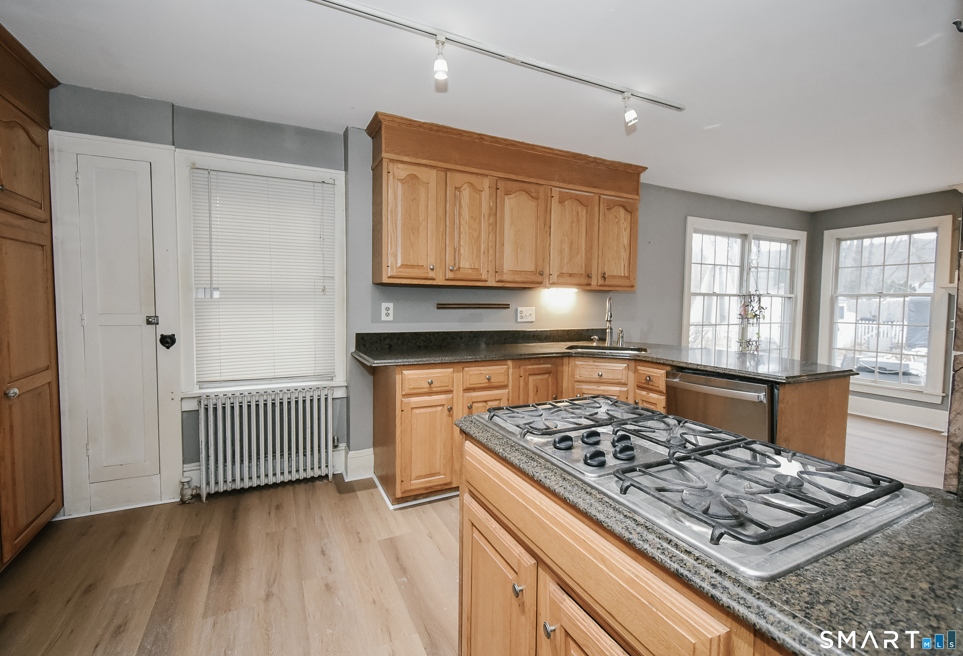 380 Burlington Avenue