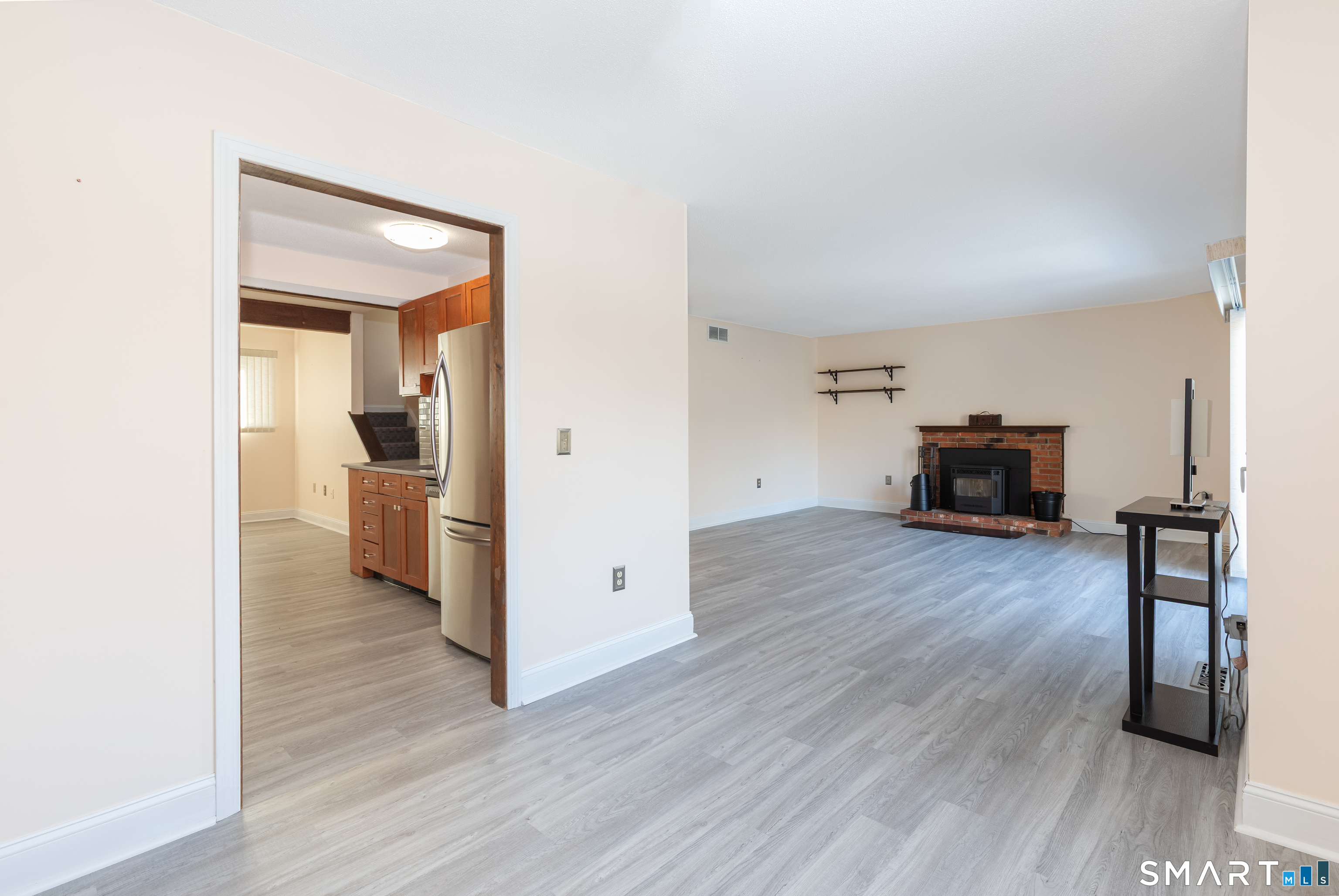 24 Woods Way 122A
