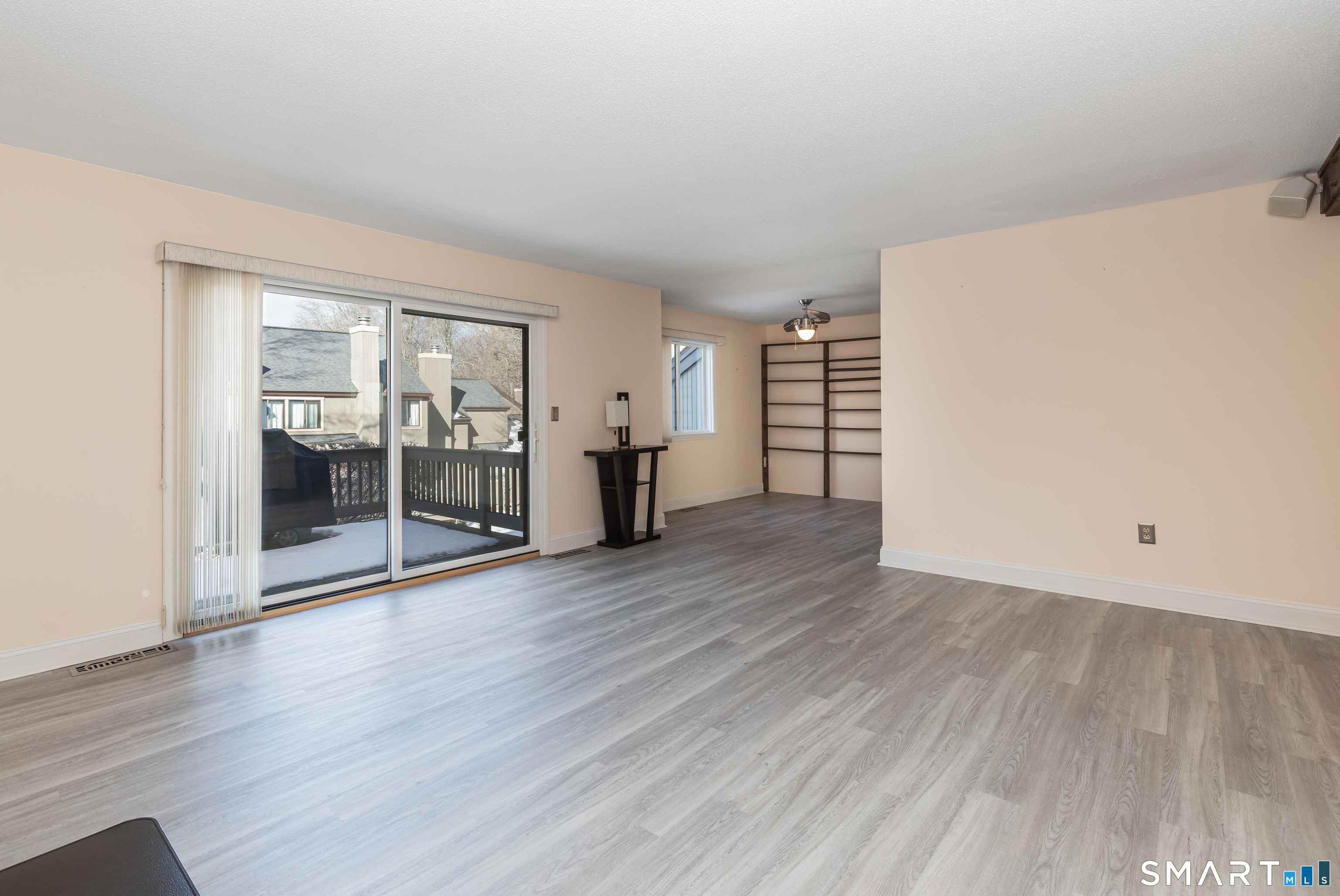 24 Woods Way 122A