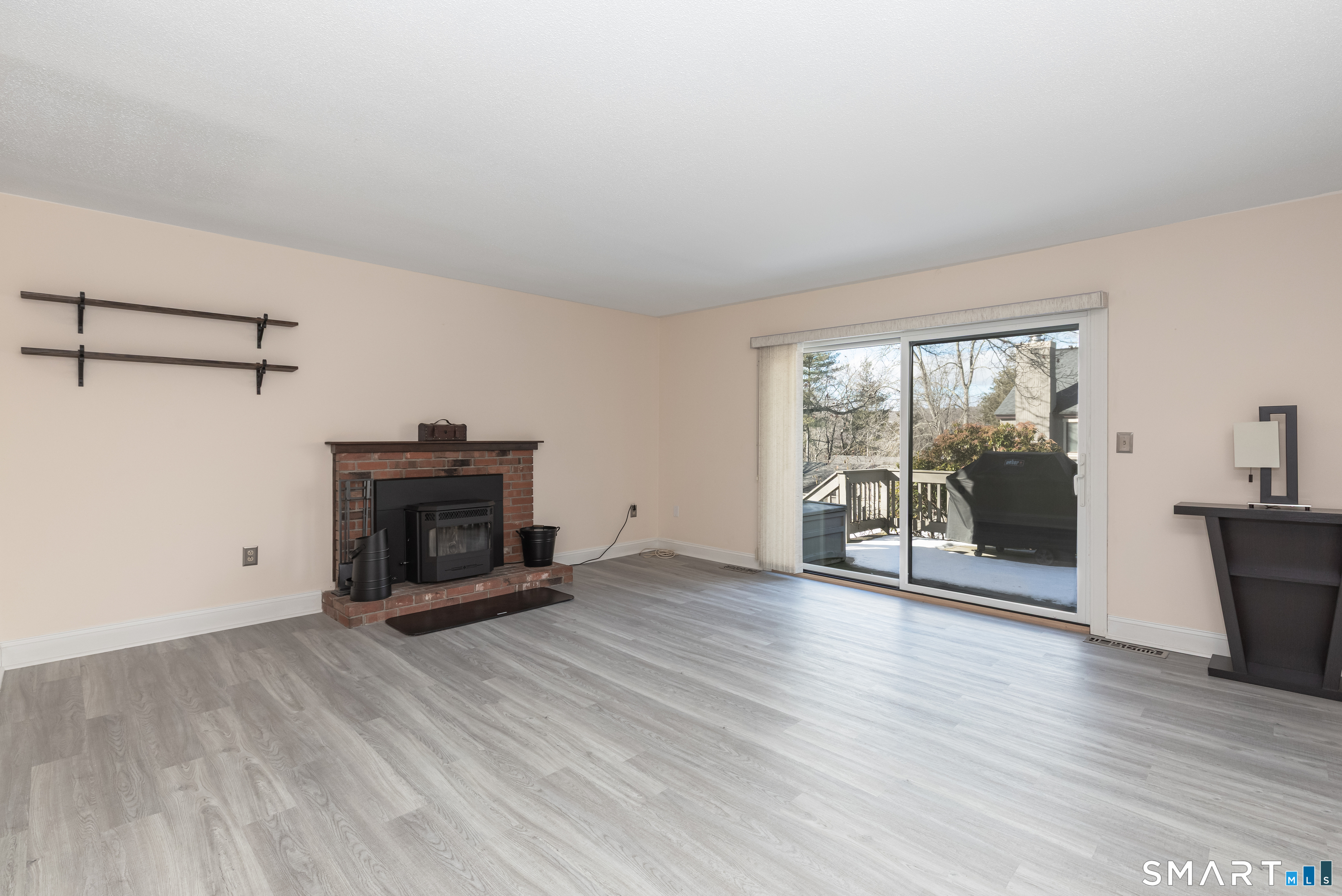24 Woods Way 122A