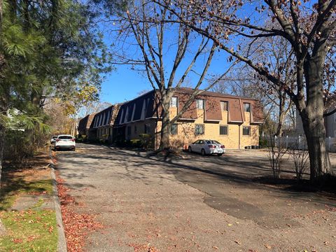 Photo of 150 Main Street #B6, Norwalk, CT 06851 (MLS # 24142051)