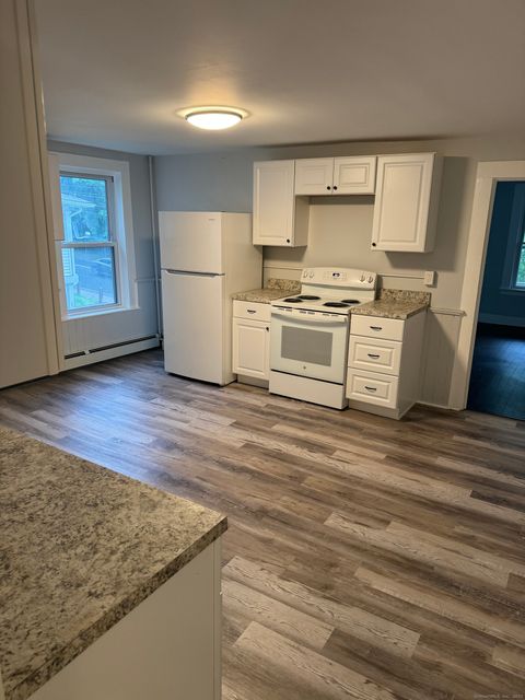 Photo of 94 W main Street, Vernon, CT 06066 (MLS # 24137524)