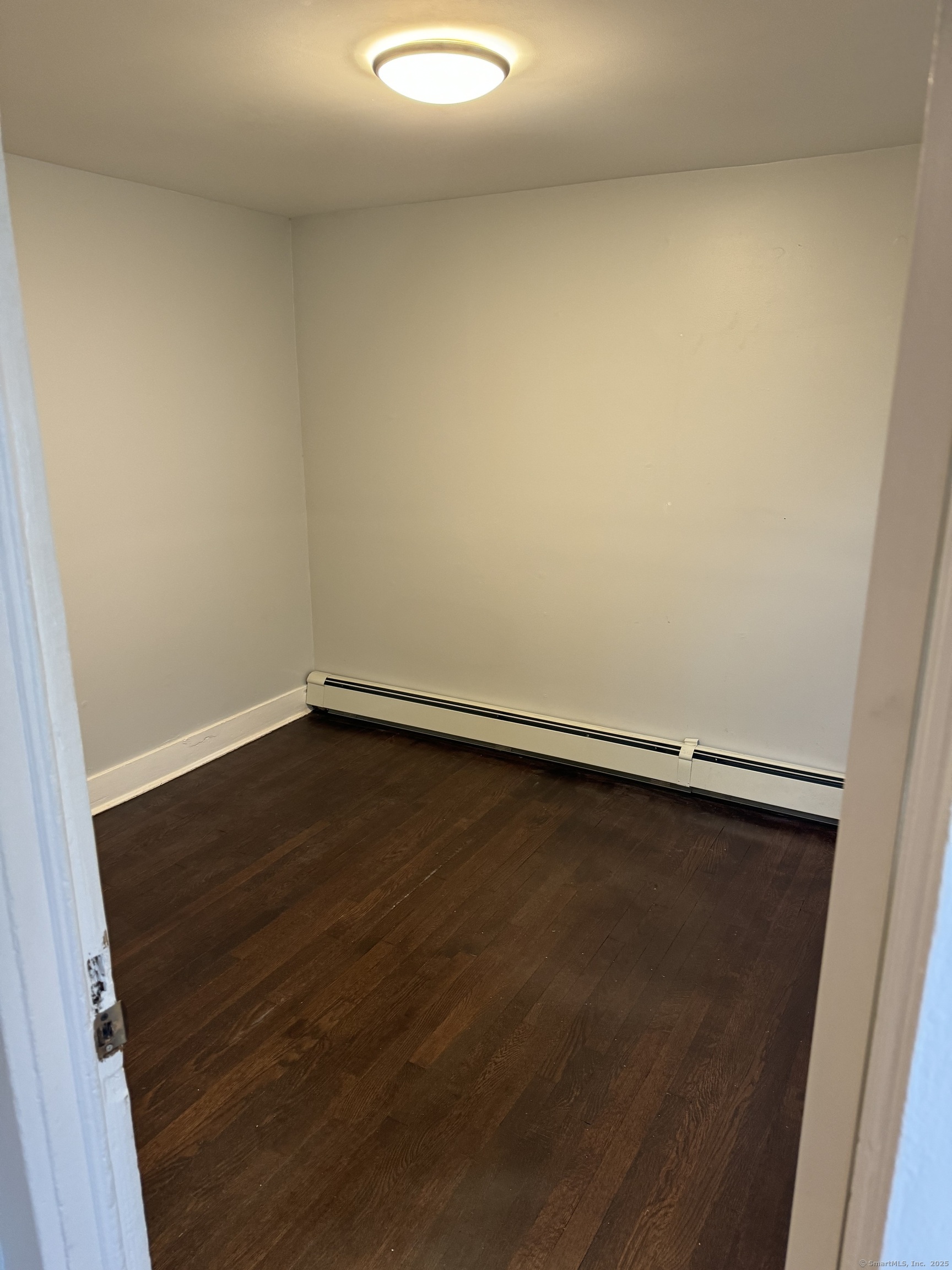 Vernon, Connecticut 06066, United States, 1 Bedroom Bedrooms, ,1 BathroomBathrooms,Residential,Active,237544