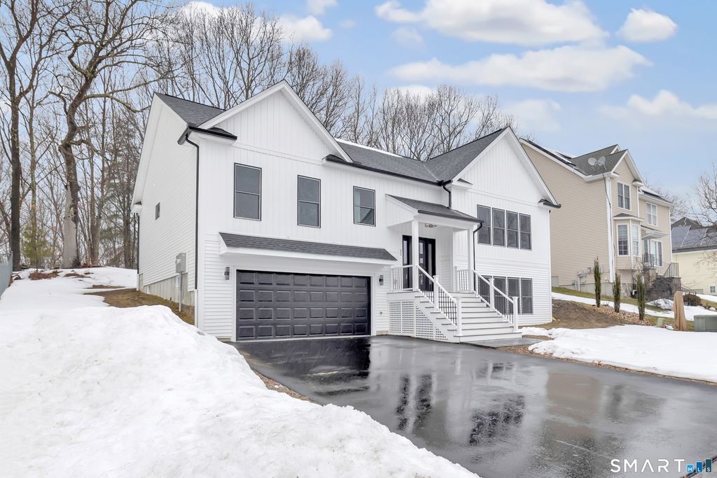 Photo of 32 Larovera Terrace, Ansonia, CT 06401 (MLS # 24158597)