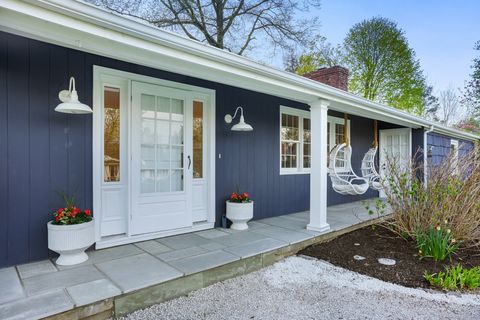 25 Palmer Place Easton CT 06612