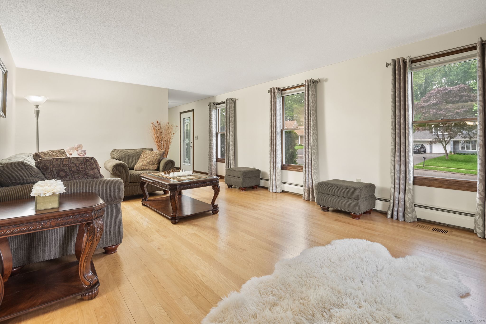 132 Royal Oak Drive, Southington, Connecticut image 13