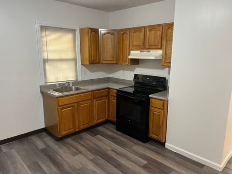 Tiny photo for 4 Magnolia Street #2, Hartford, CT 06112 (MLS # 24136875)