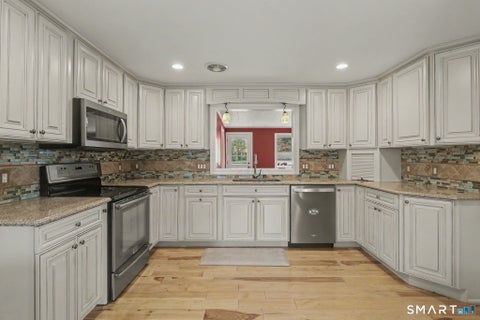 Tiny photo for 100 Brenair Terrace, Stratford, CT 06615 (MLS # 24208876)