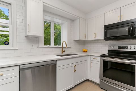 Tiny photo for 40 North Street, Ridgefield, CT 06877 (MLS # 24149509)