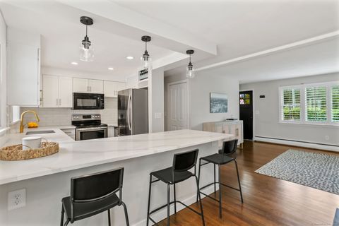 Tiny photo for 40 North Street, Ridgefield, CT 06877 (MLS # 24149509)