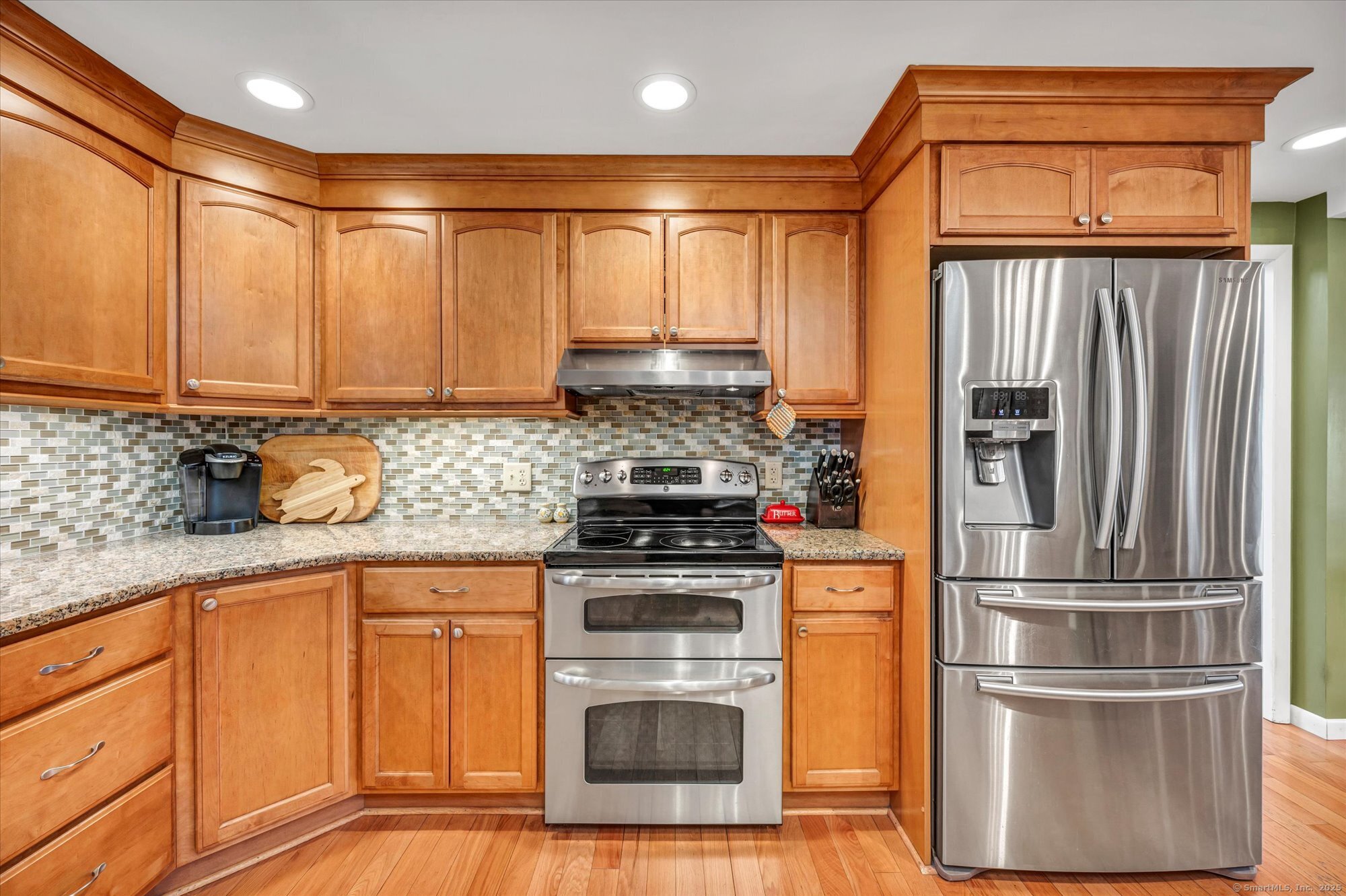 1 Walnut Tree Road, Cromwell, Connecticut image 5