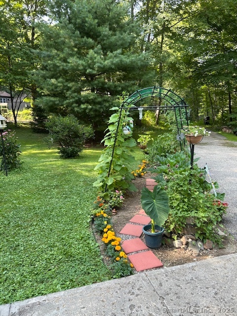 19 Good Hill Road