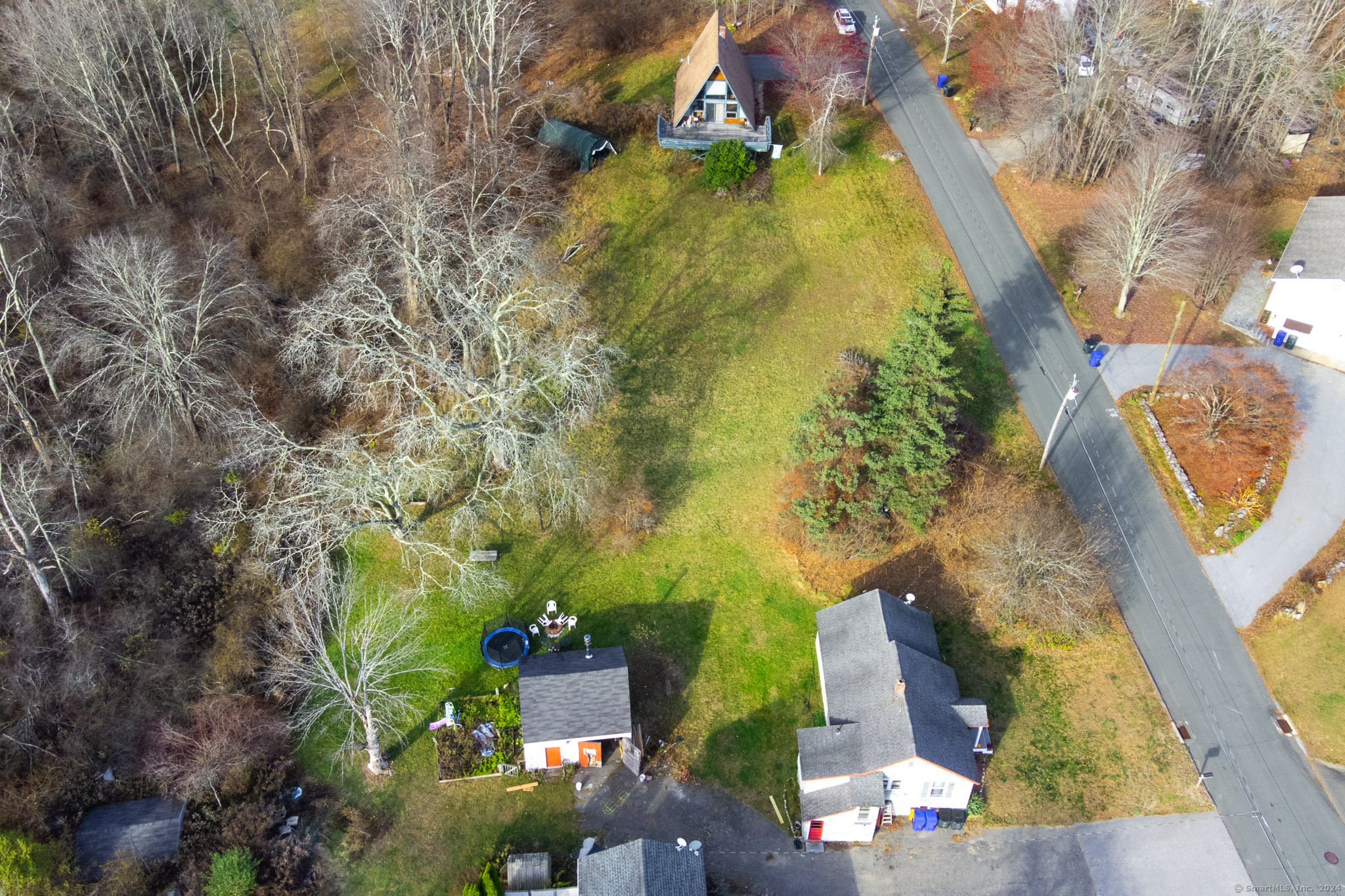 Linton Street, Torrington, Connecticut image 6