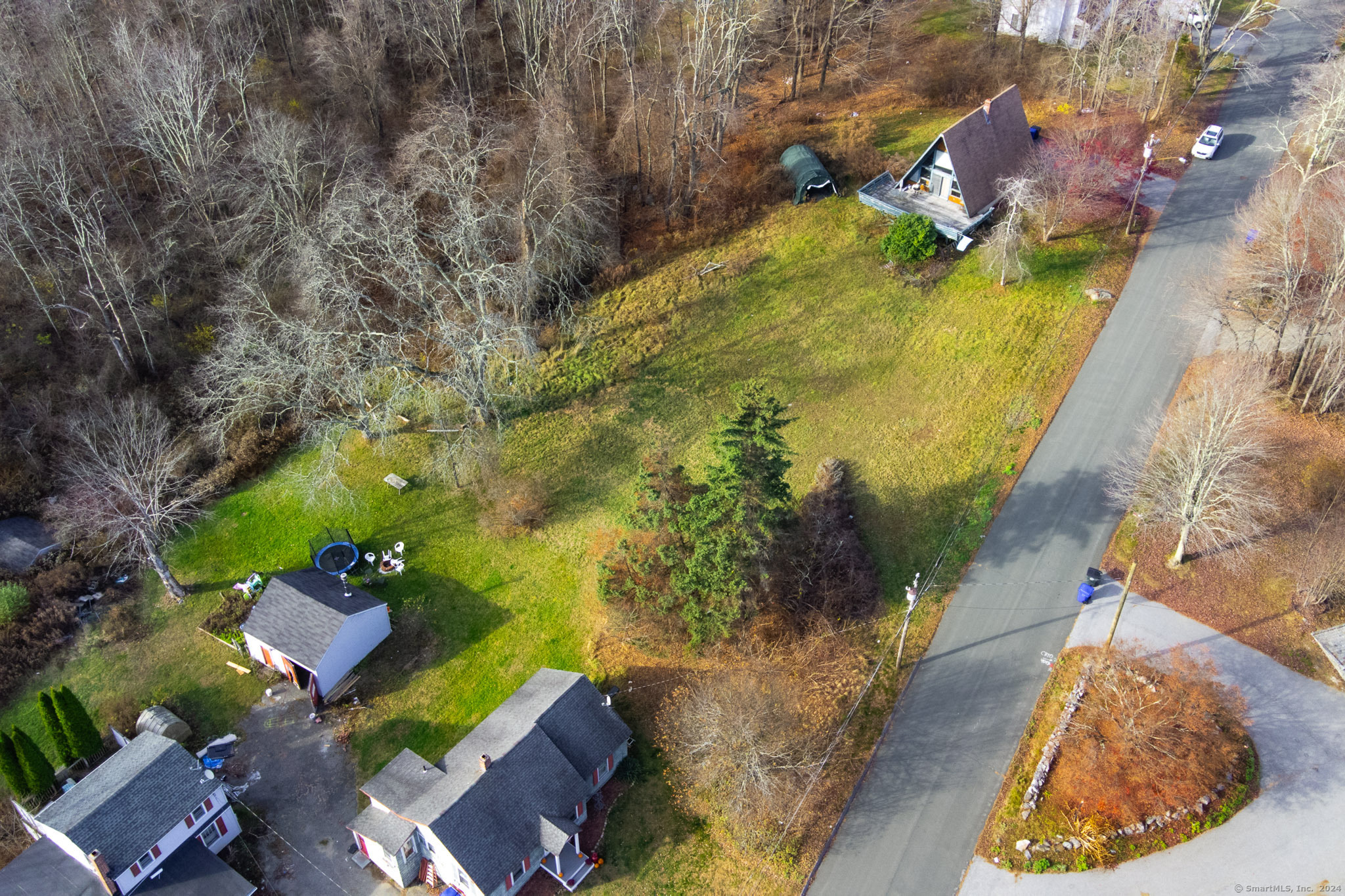 Linton Street, Torrington, Connecticut image 4