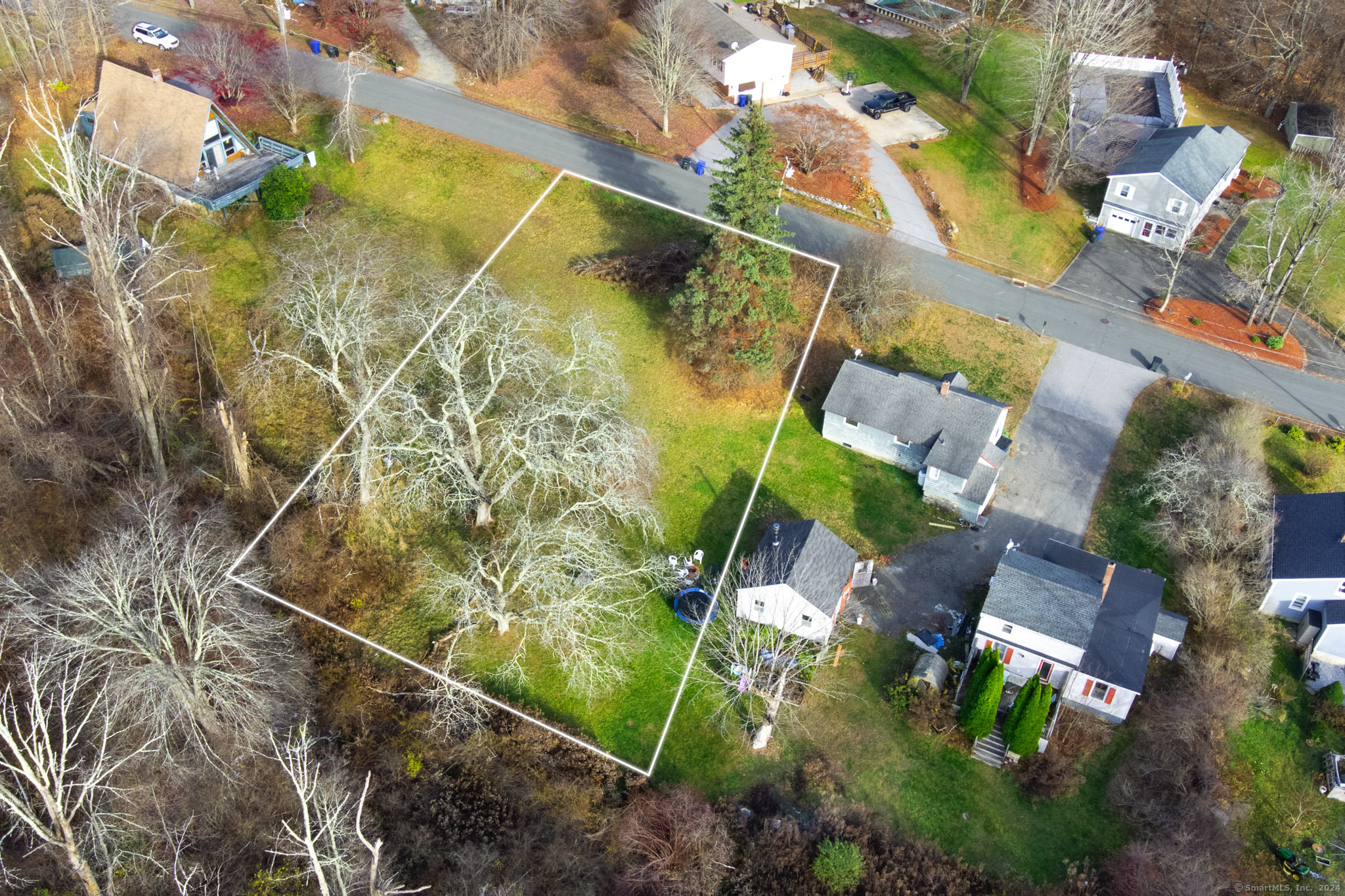 Linton Street, Torrington, Connecticut image 7