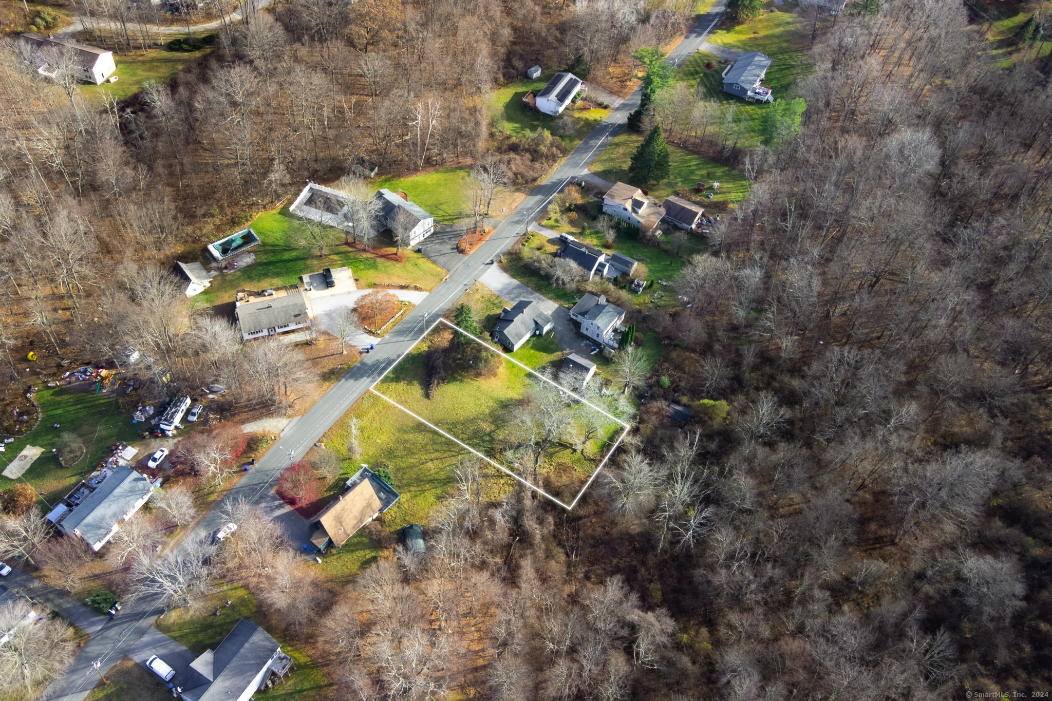 Linton Street, Torrington, Connecticut image 13